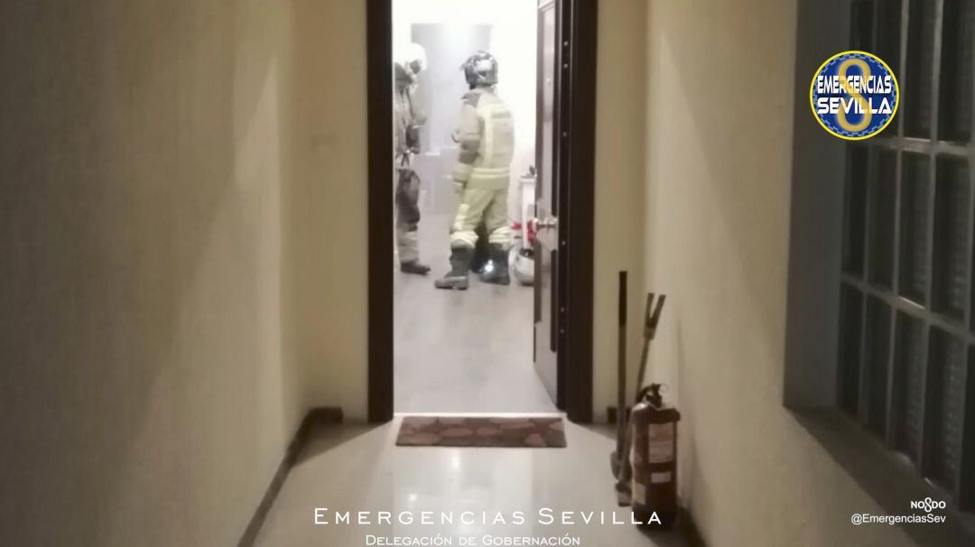 Incendio en el lavadero de una vivienda en Los Remedios.