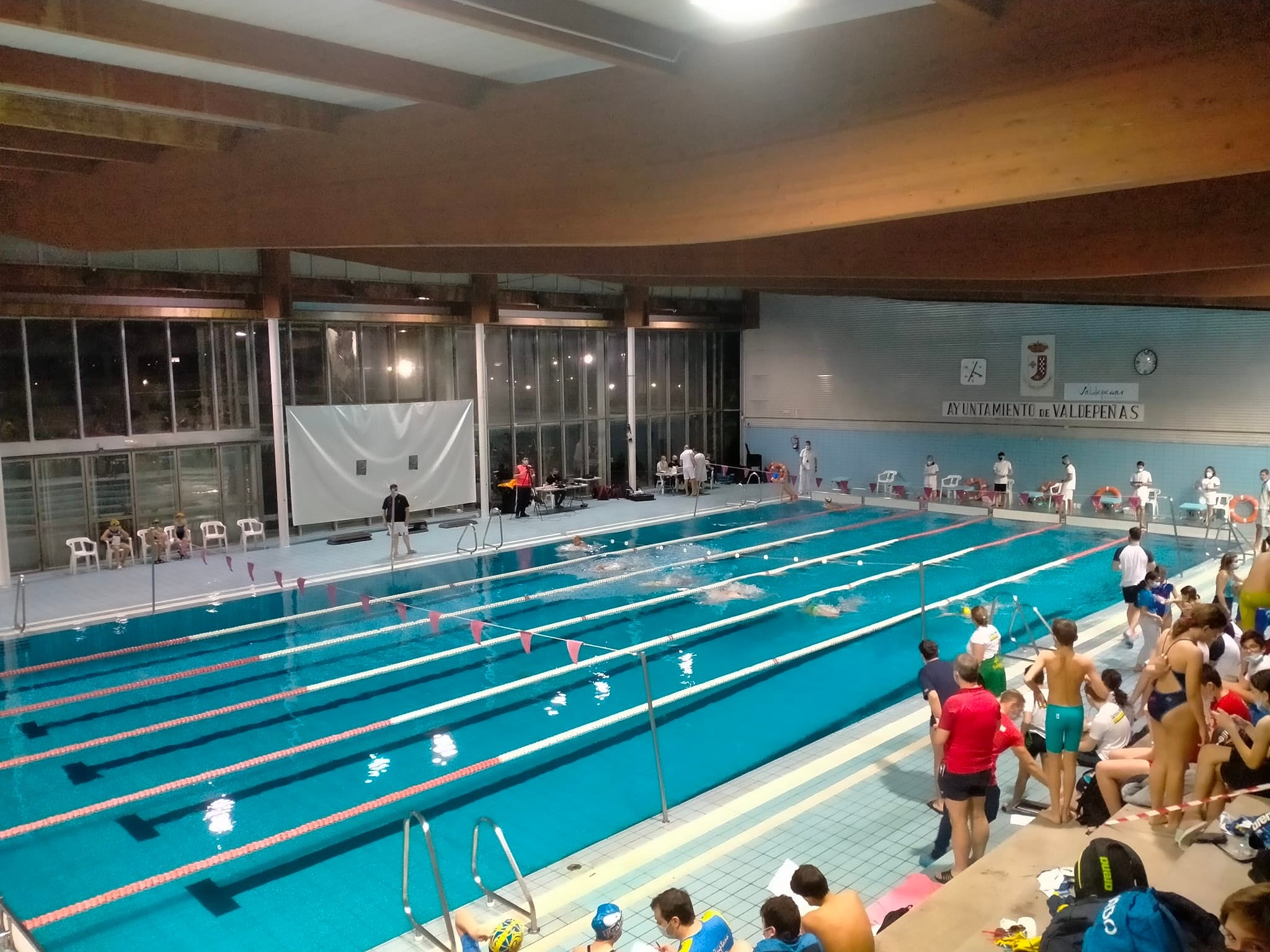 Imagen de archivo de la piscina Los Llanos de Valdepeñas (Ciudad Real)