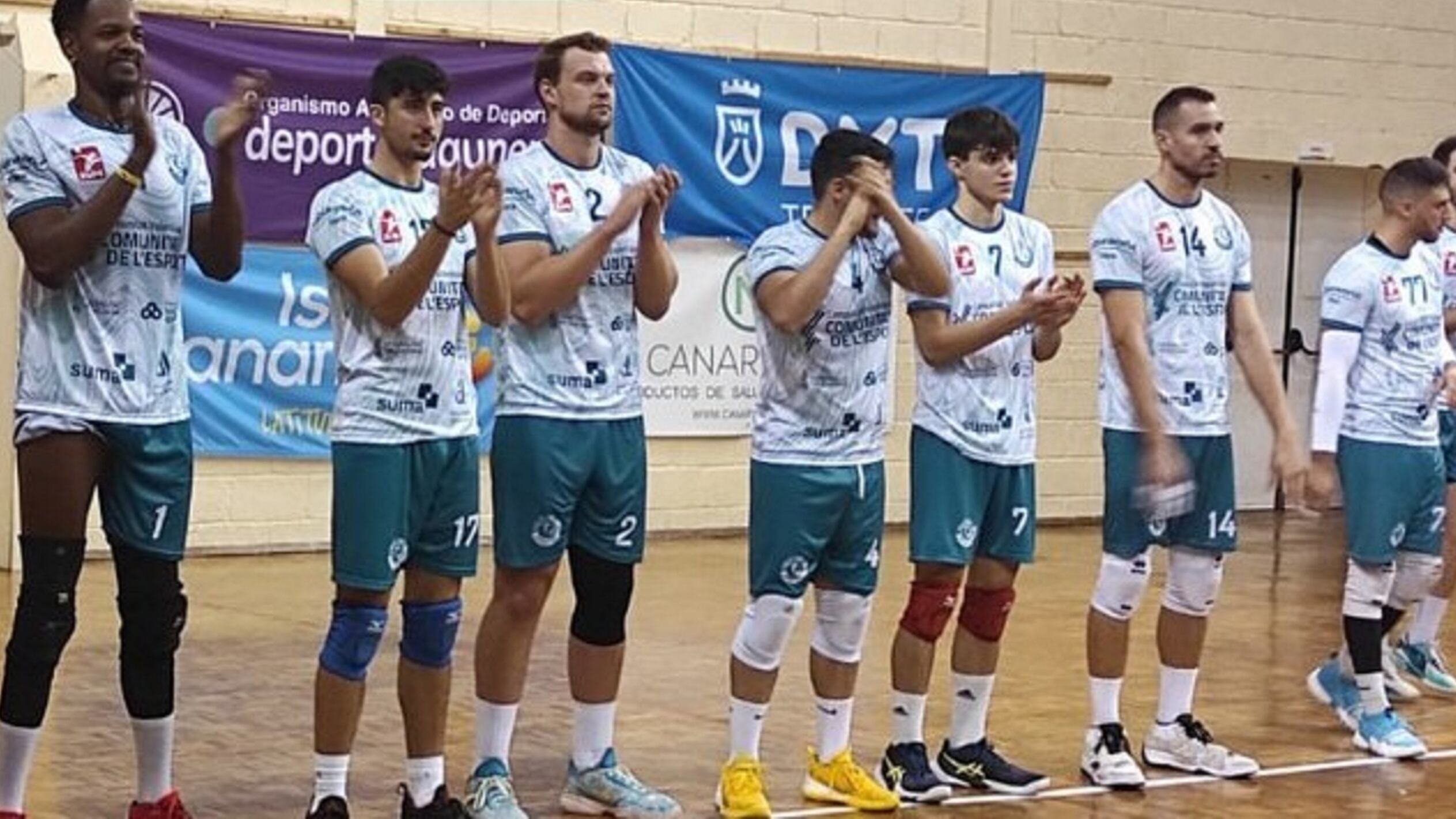 Al voleibol Villena Petrer se le resite su primera victoria