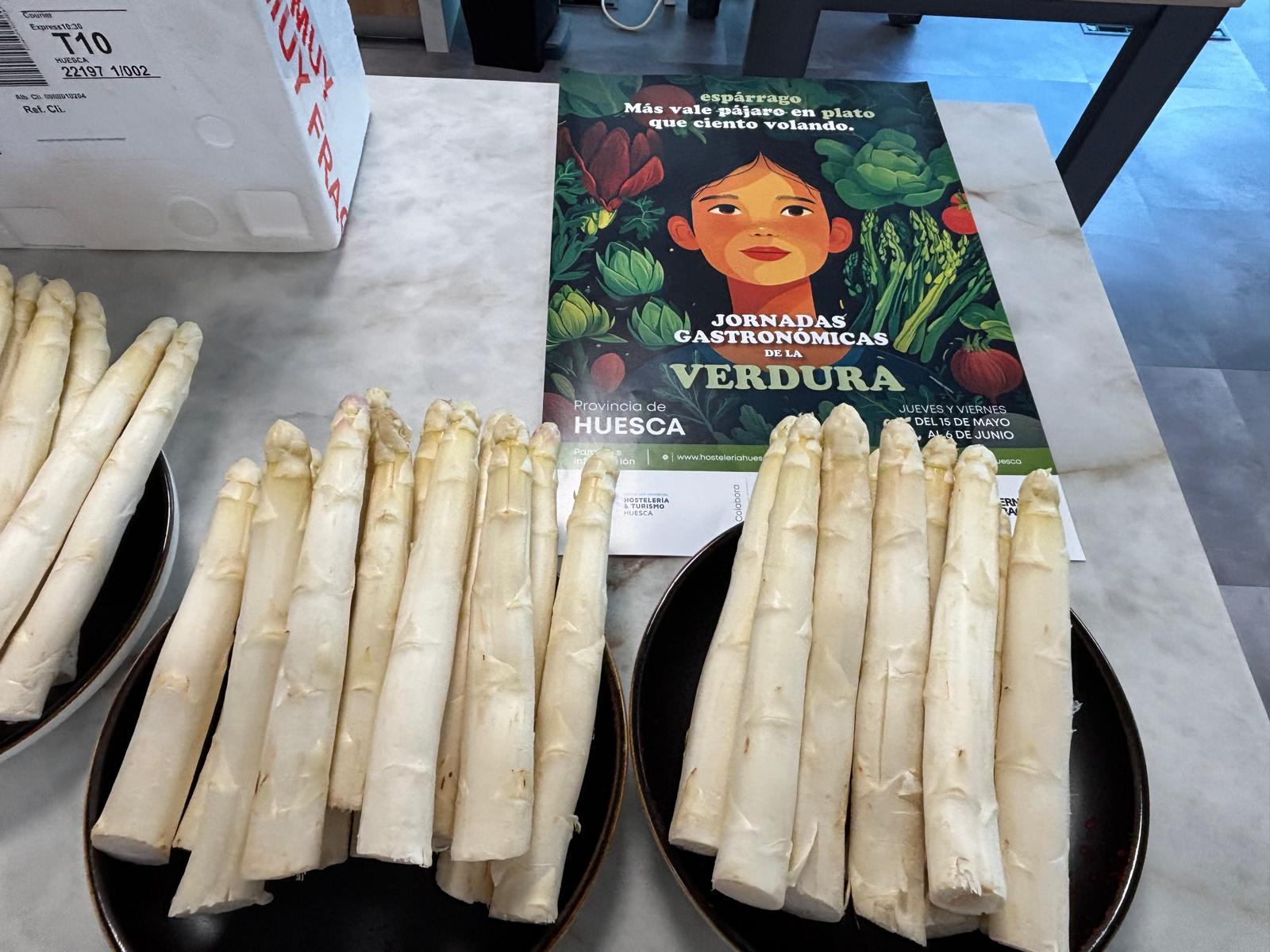 Espárragos que se han catado en el Centro de Innovación gastronómica de Aragón, como inicio de las Jornadas Gastronómicas de la Verdura