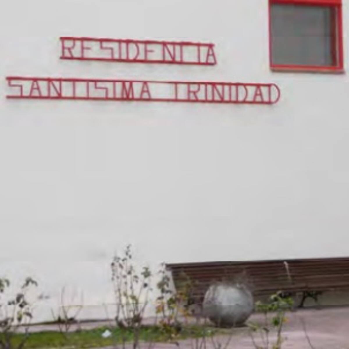 El alcalde de Peñafiel defiende la gestión de la residencia Santísima Trinidad y recuerda que su gestión no es municipal