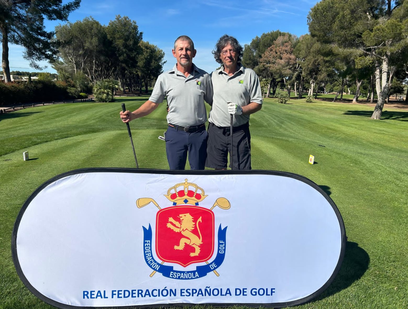 José Javier Sainz y Mario Rodríguez, miembros del Club de Golf Soria.