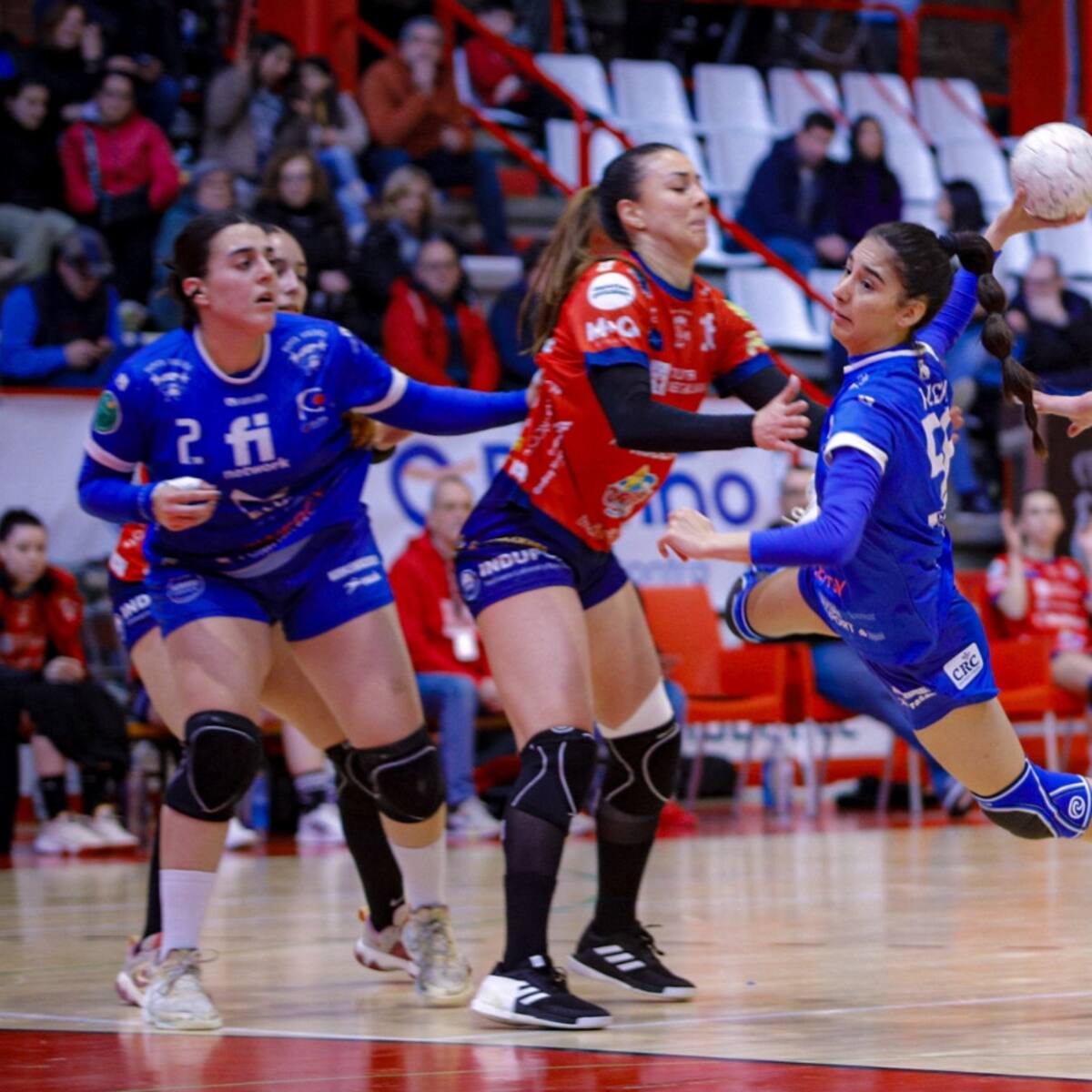 El Elda Prestigio se diluyó en la pista del Conservas Orbe Rubensa Porriño (32-16)