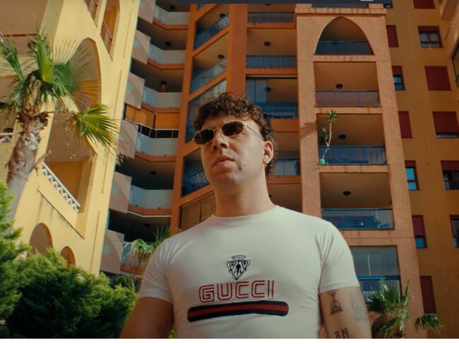 Quevedo en los 'pisos de colores' de Playa Honda