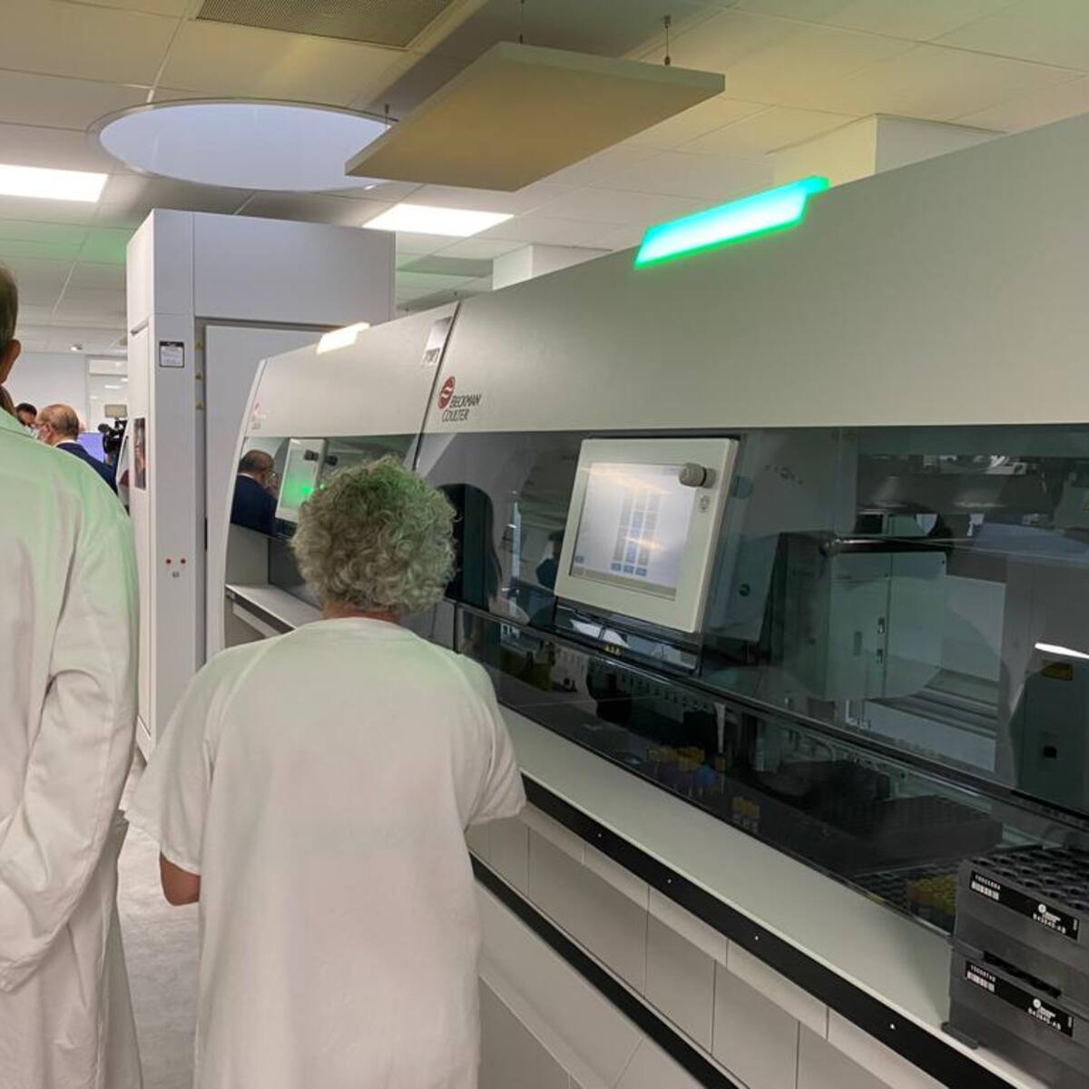 El acelerador lineal para radioterapia, una "reivindicación social" lograda para AECC Huesca