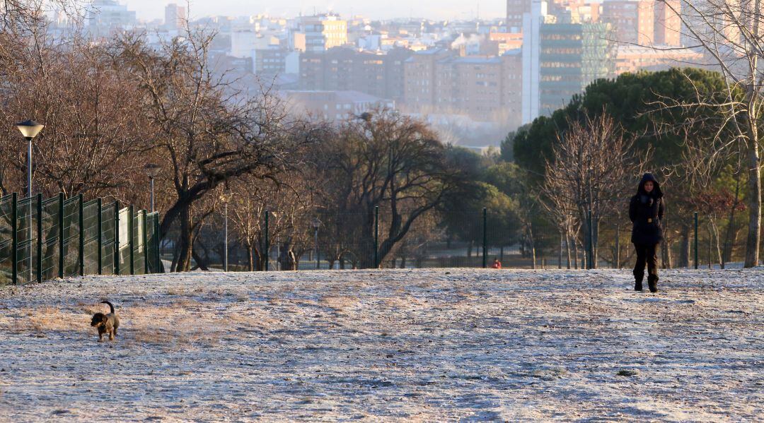 El termómetro se desplomará y llegarán lluvias y nieve
