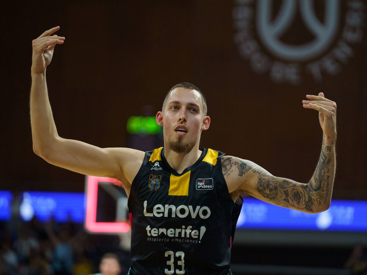 El Lenovo Tenerife saca el orgullo y buen juego para forzar el tercer partido (103-76)