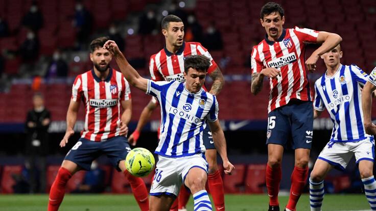 Iturralde González: "Savic salta con el brazo y golpea a Oyarzabal"