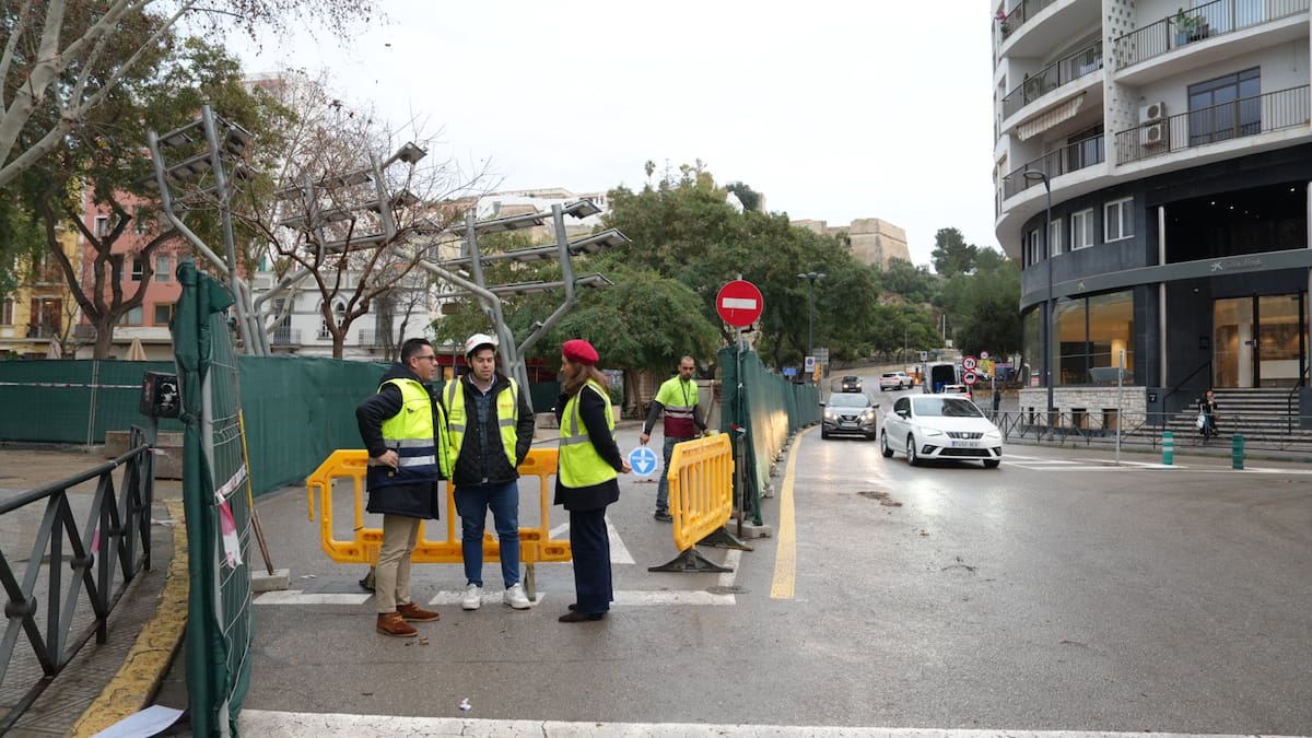 Adiós al polémico reloj solar de Vara de Rey
