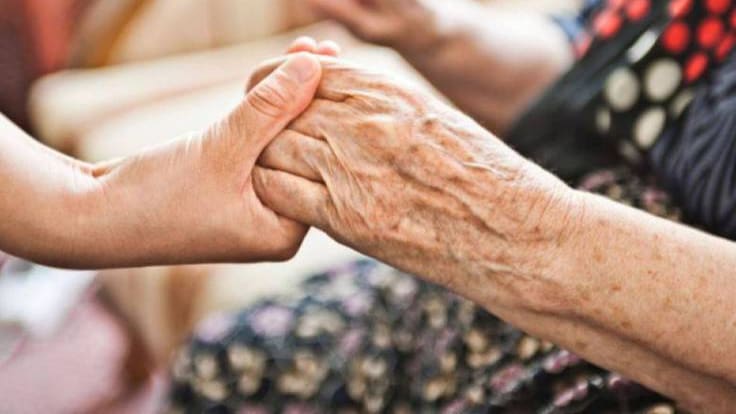 Entrevista a Carmen y Anna, una persona que vive sola y su cuidadora voluntaria