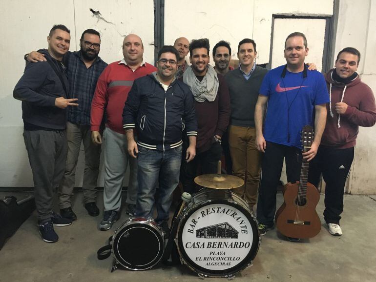 La chirigota algecireña "Afuera te espero"