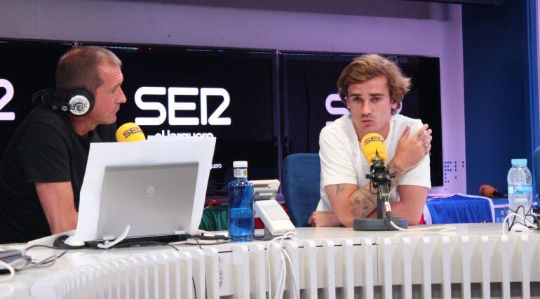 Antoine Griezmann y Manu Carreño.