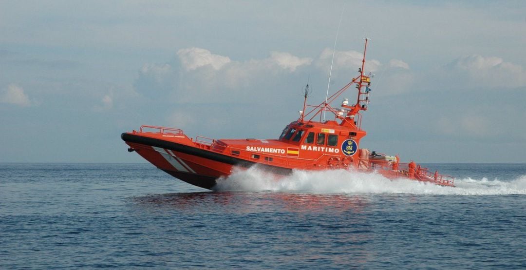 Localizan los cuerpos sin vida de dos personas en el mar a 20 millas de la costa de Cartagena