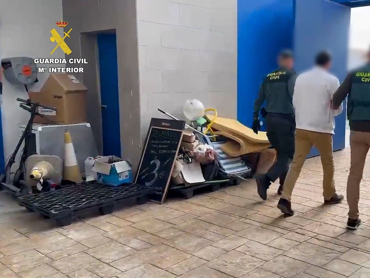 La Guardia Civil desarticula una organización criminal que estafó cerca de 200.000 euros en combustible