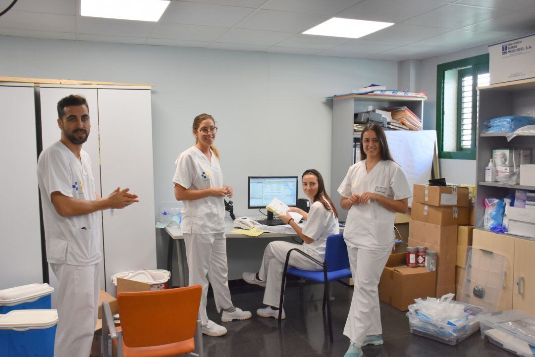 Trabajadores de hospital Doctor José Molina Orosa.