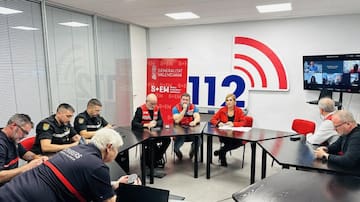 El jefe de bomberos que estuvo en el CECOPI de la DANA confirma que Pradas dirigió la emergencia y niega que faltara información