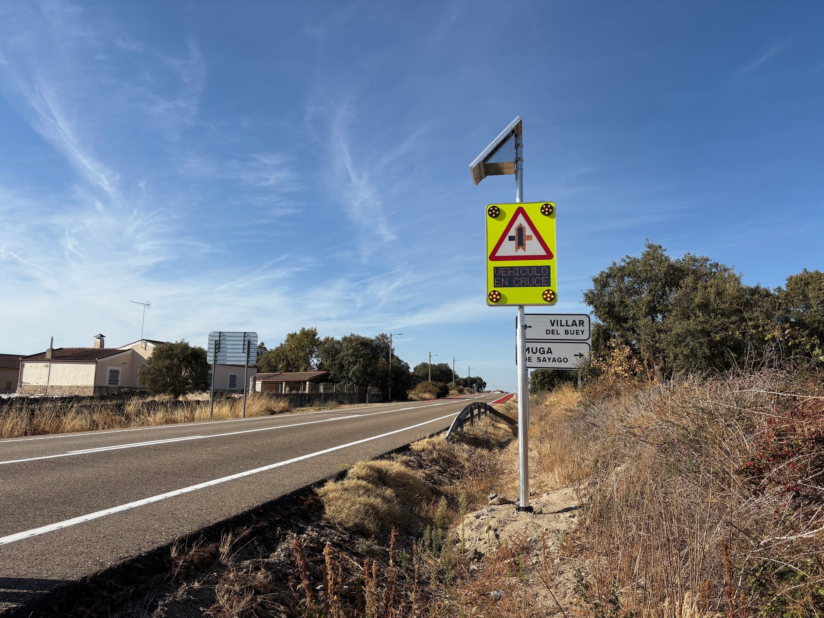 Ejemplo de nueva señalización en las carreteras provinciales
