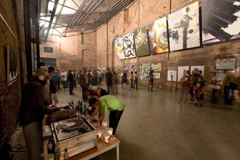 Village Underground, el gran "hub" cultural de Londres que ja porta 10 anys d'història i que ara tindrà un reflexe a l'Hospitalet
