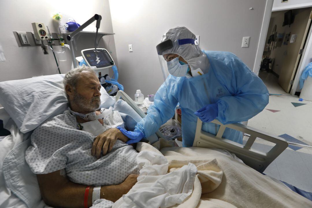 Los pacientes ingresados en los hospitales jiennenses podrán degustar de cenas y comidas especiales durante esta Navidad 