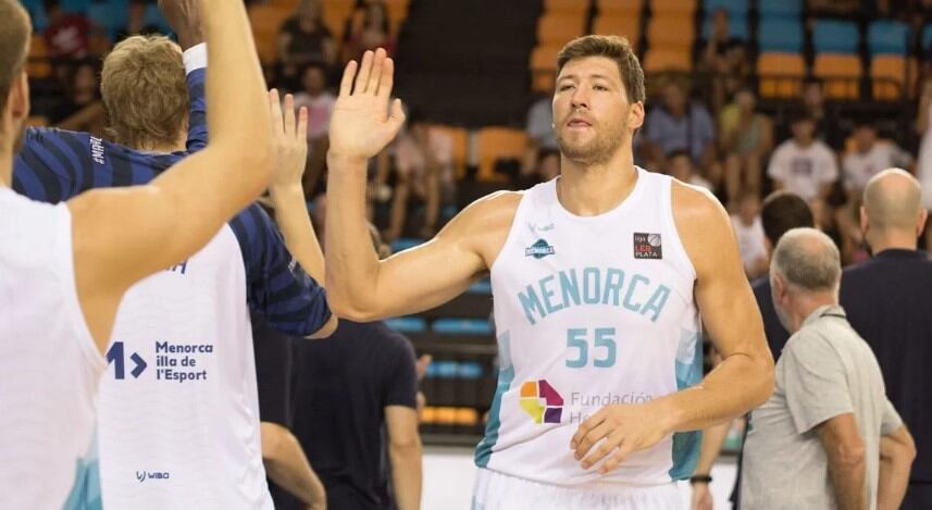 El pivot ucrainès es preveu que sigui un dels destacats de la lliga mab la seva experiència ala NBA.