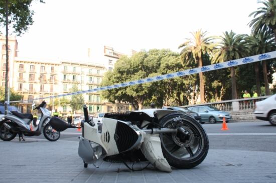 Imatge d&#039;un accident mortal d&#039;un motorista a la Plaça Tetuan de Barcelona, el passat mes de juliol