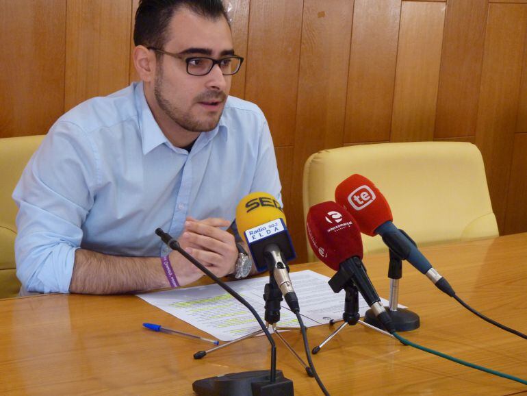 Víctor Alarcón, portavoz de Sí Se Puede Elda 