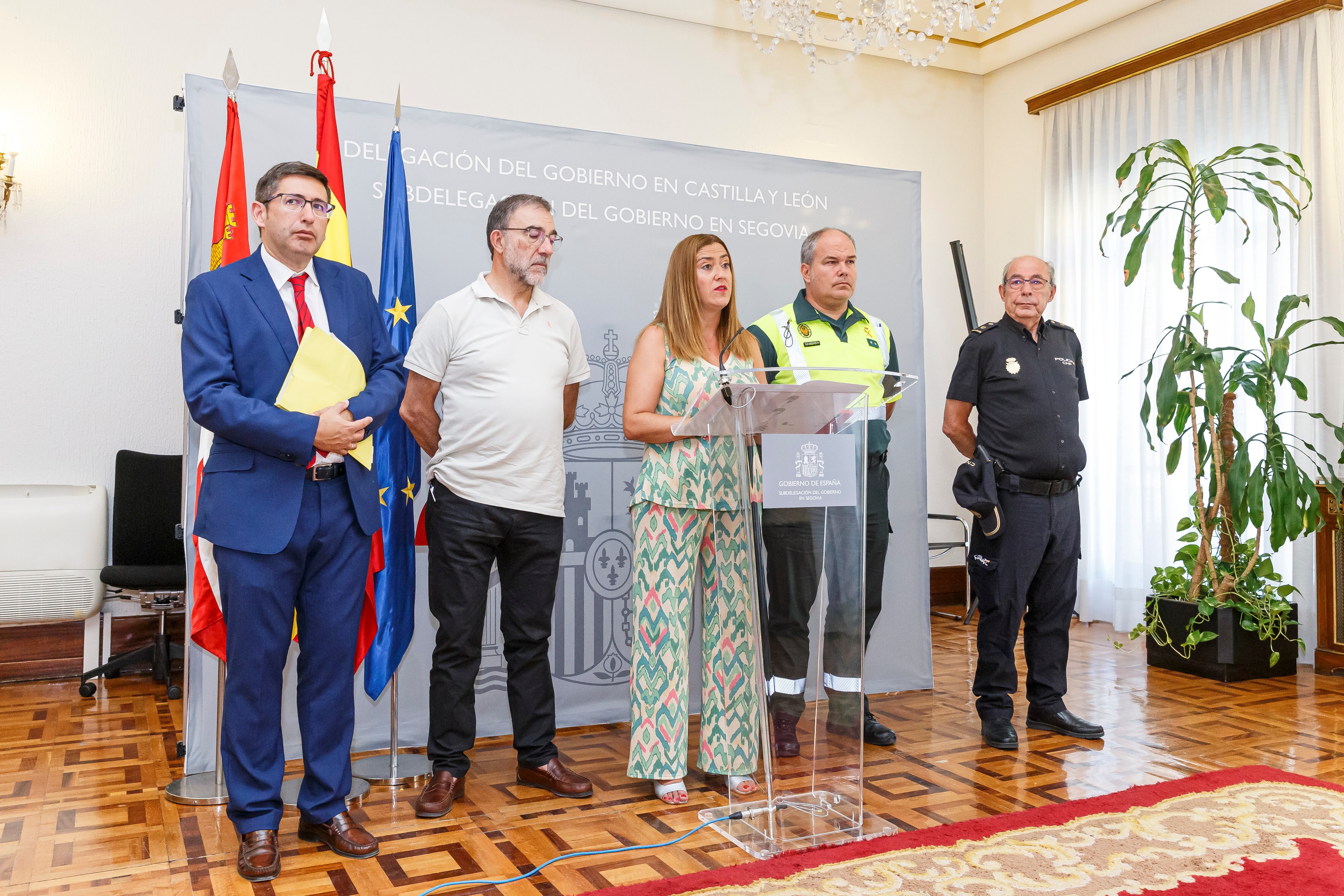 La delegada del Gobierno en Castilla y León, Virginia Barcones, presenta el operativo especial de la DGT