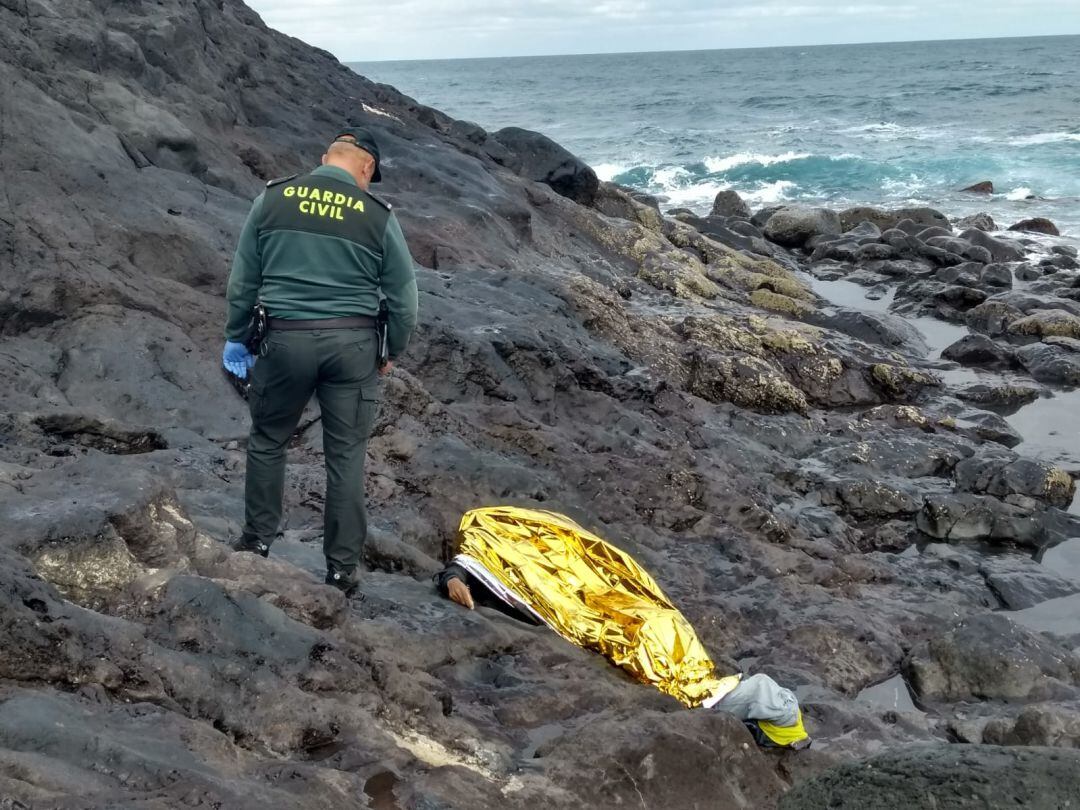 Cuerpo sin vida hallado este miércoles en la &#039;Caleta del Mariscadero&#039;, en Tinajo.