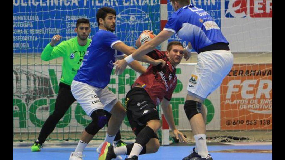 Tin Lucin es duda para la vuelta contra los húngaros