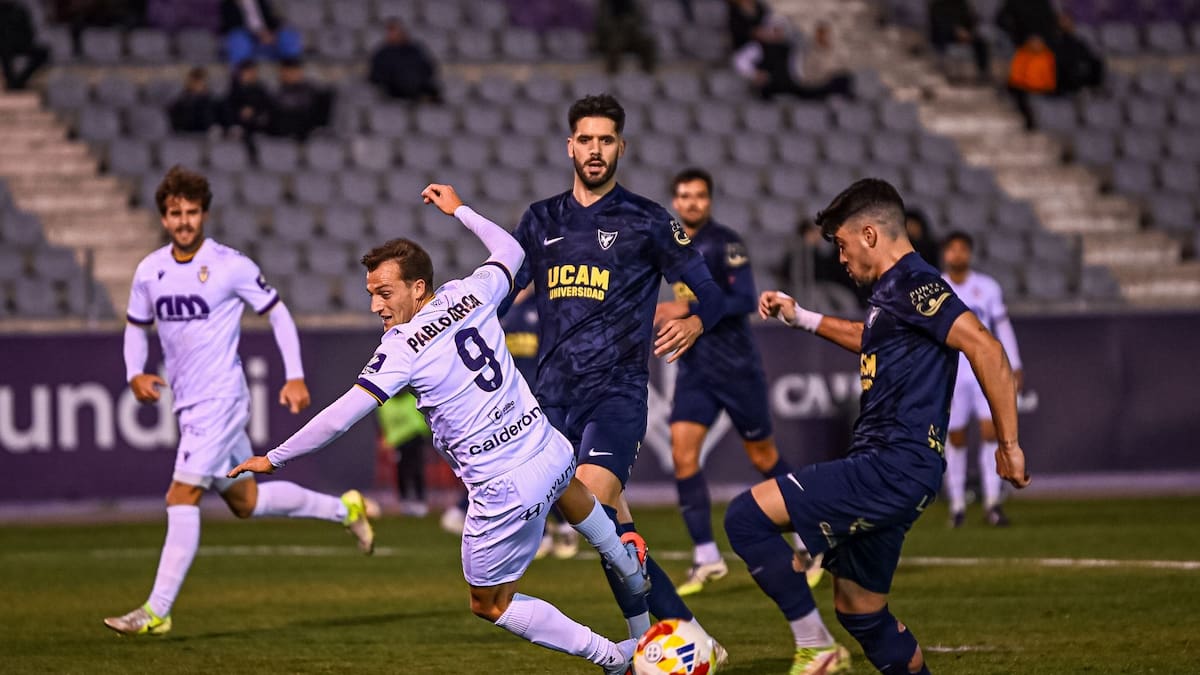 El Real Jaén sigue en caída libre