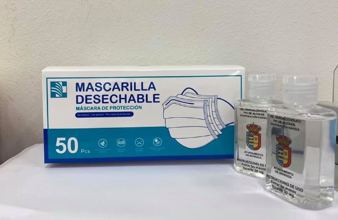 El Ayuntamiento de Serrada reparte mascarillas y gel por los domicilios del municipio