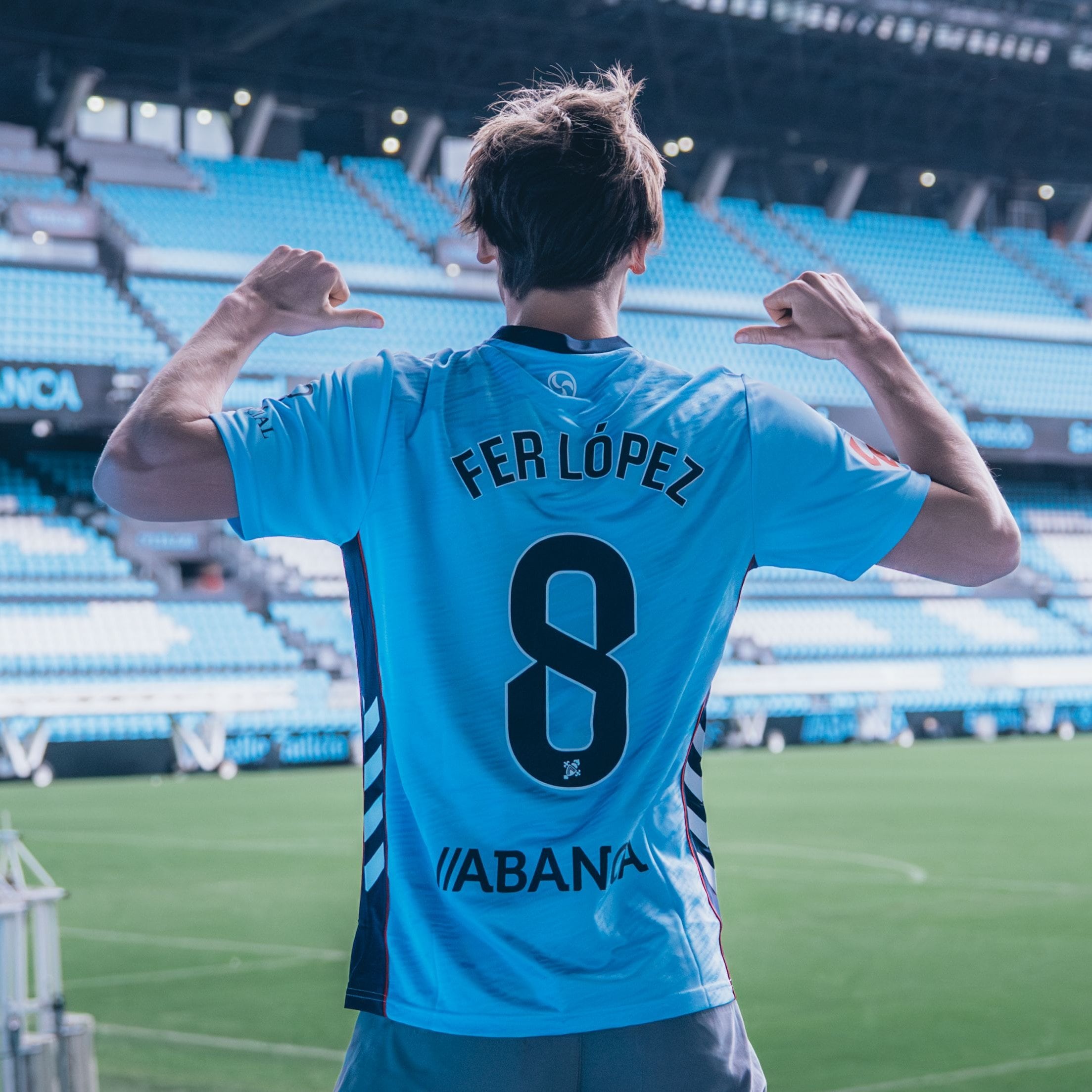 Fer López lucirá el dorsal 8 que deja Fran Beltrán