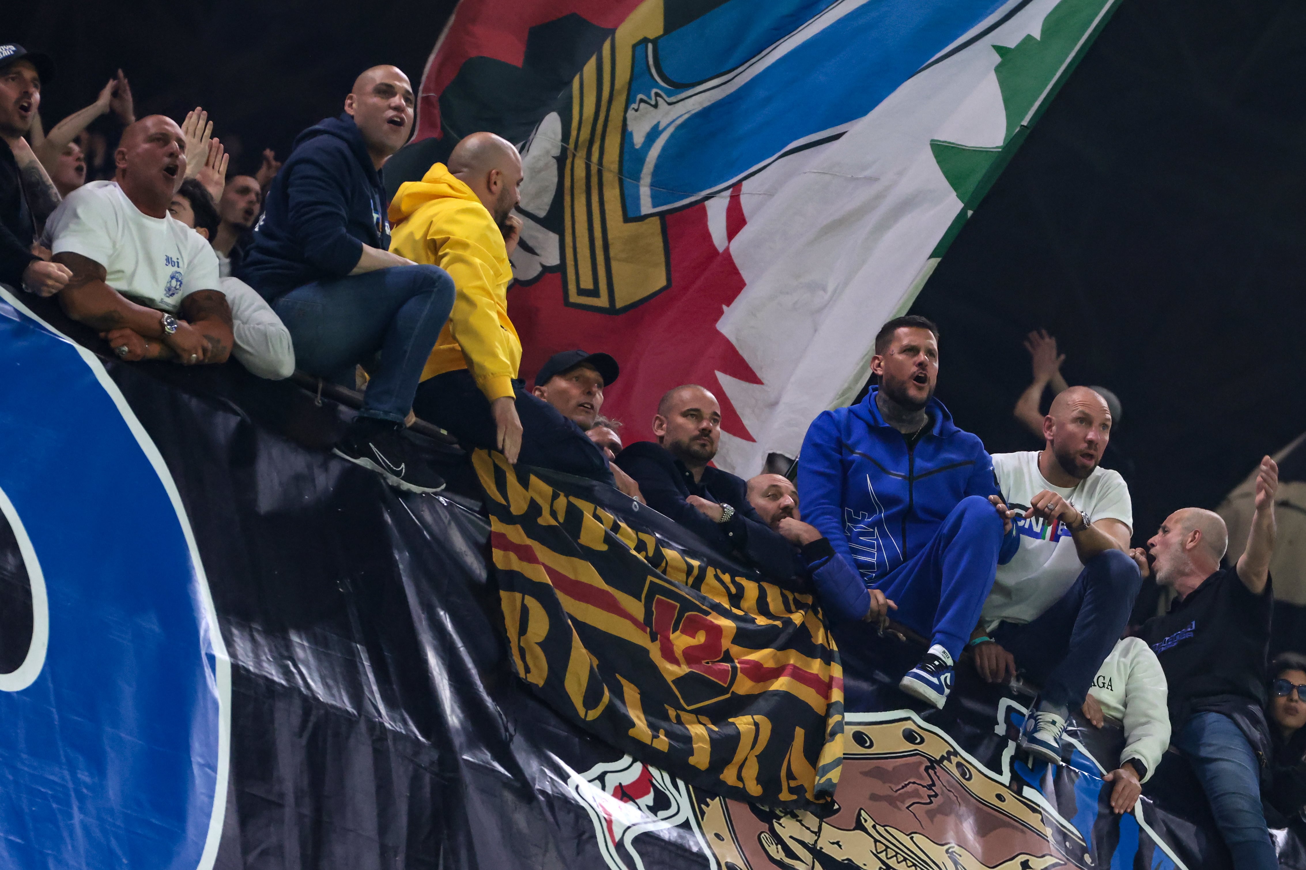 Ultras del Inter de Milan en el estadio Giuseppe Meazza