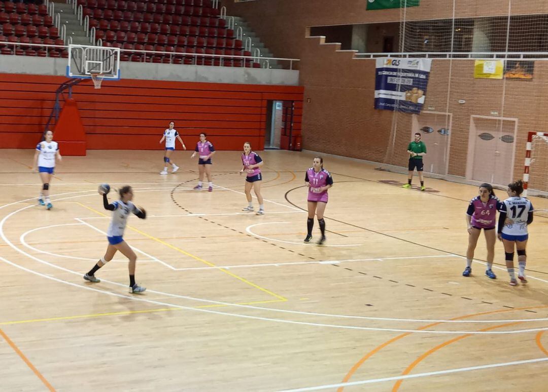 El equipo eldense sufrió para ganar al Jesmon Bm. Leganés