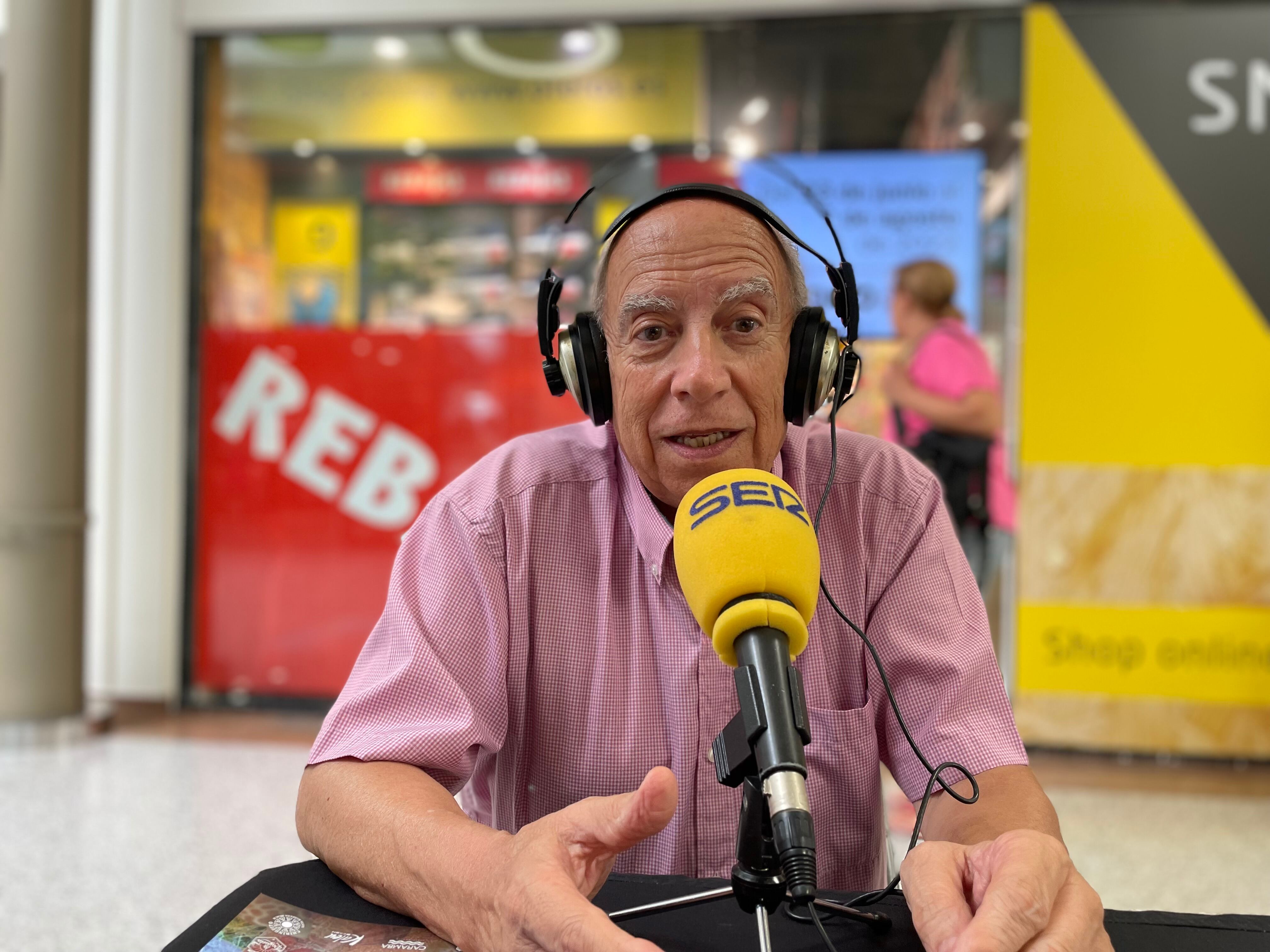 Nos acompaña el compañero Antonio García, su hermano, José García, ha recibido a título póstumo el nombramiento de Hijo Adoptivo