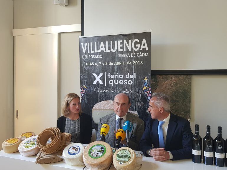 Villaluenga del Rosario se convertirá en la capital quesera de Andalucía entre los días 6 y 8 de abril.