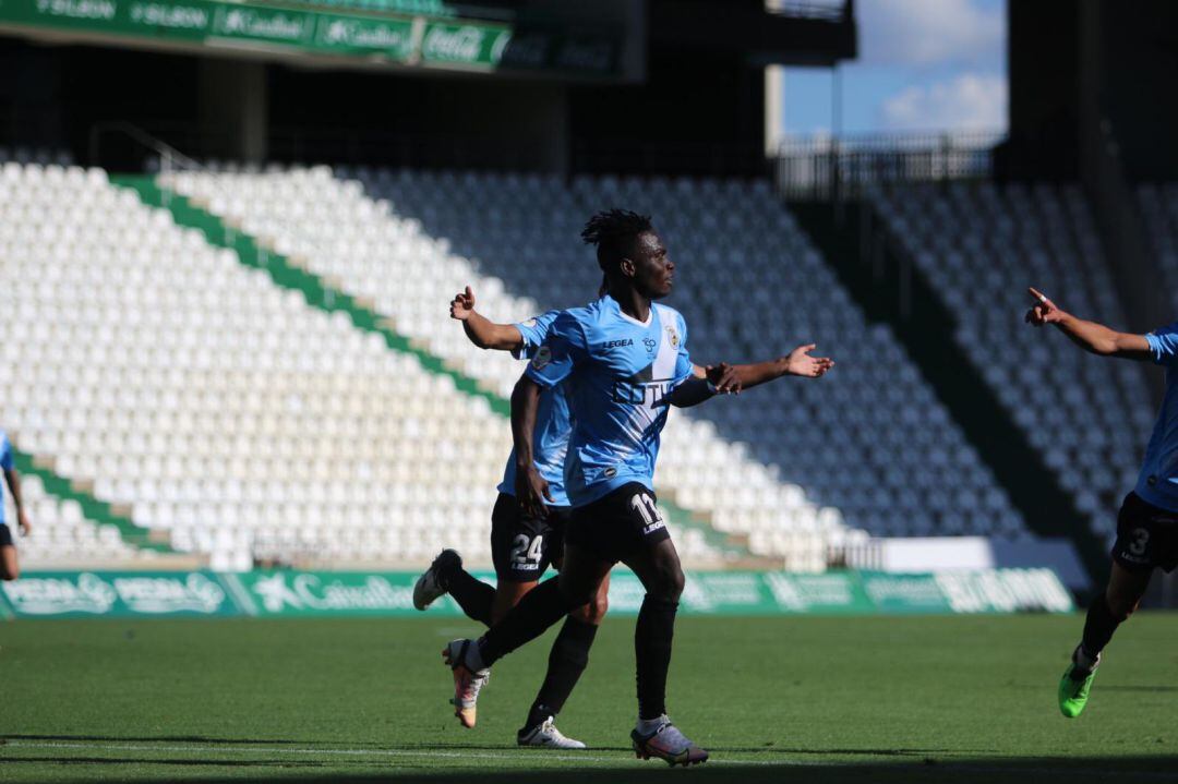 Koroma celebra uno de los goles.