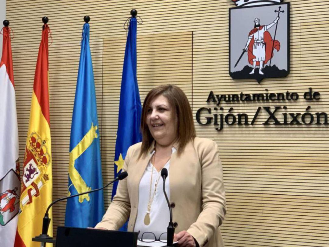 La portavoz de Gobierno municipal, Marina Pineda, durante una rueda de prensa.