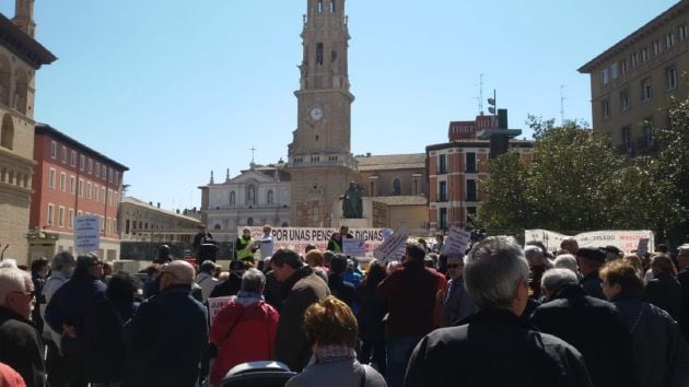 La concentración ha sido en la Plaza del Pilar