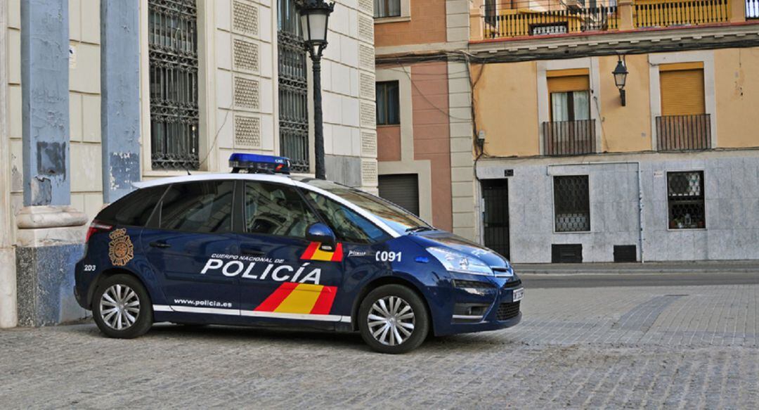 Coche patrulla de la Policía Nacional
