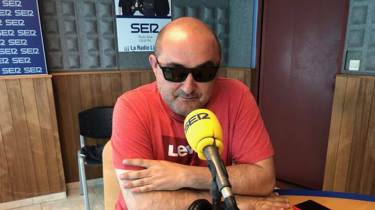 Recordamos a Antonio Vega, un grande de la música que nos dejó hace una década