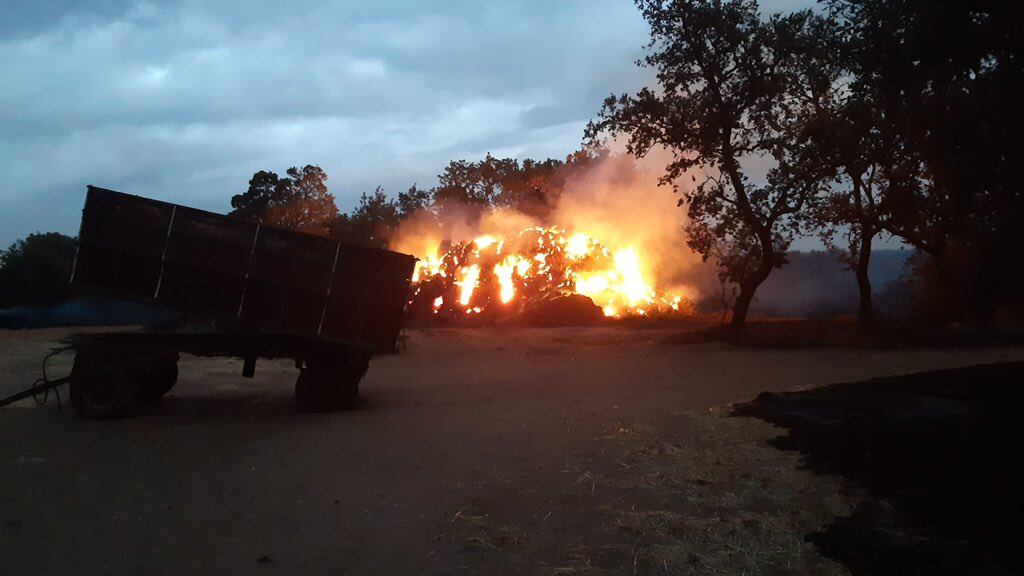 Intervención de los bomberos de Valladolid en el incendio de Zamora