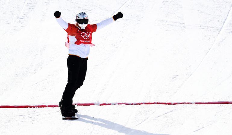 Regino Hernández gana el bronce para España en el boardercross de snowboard.