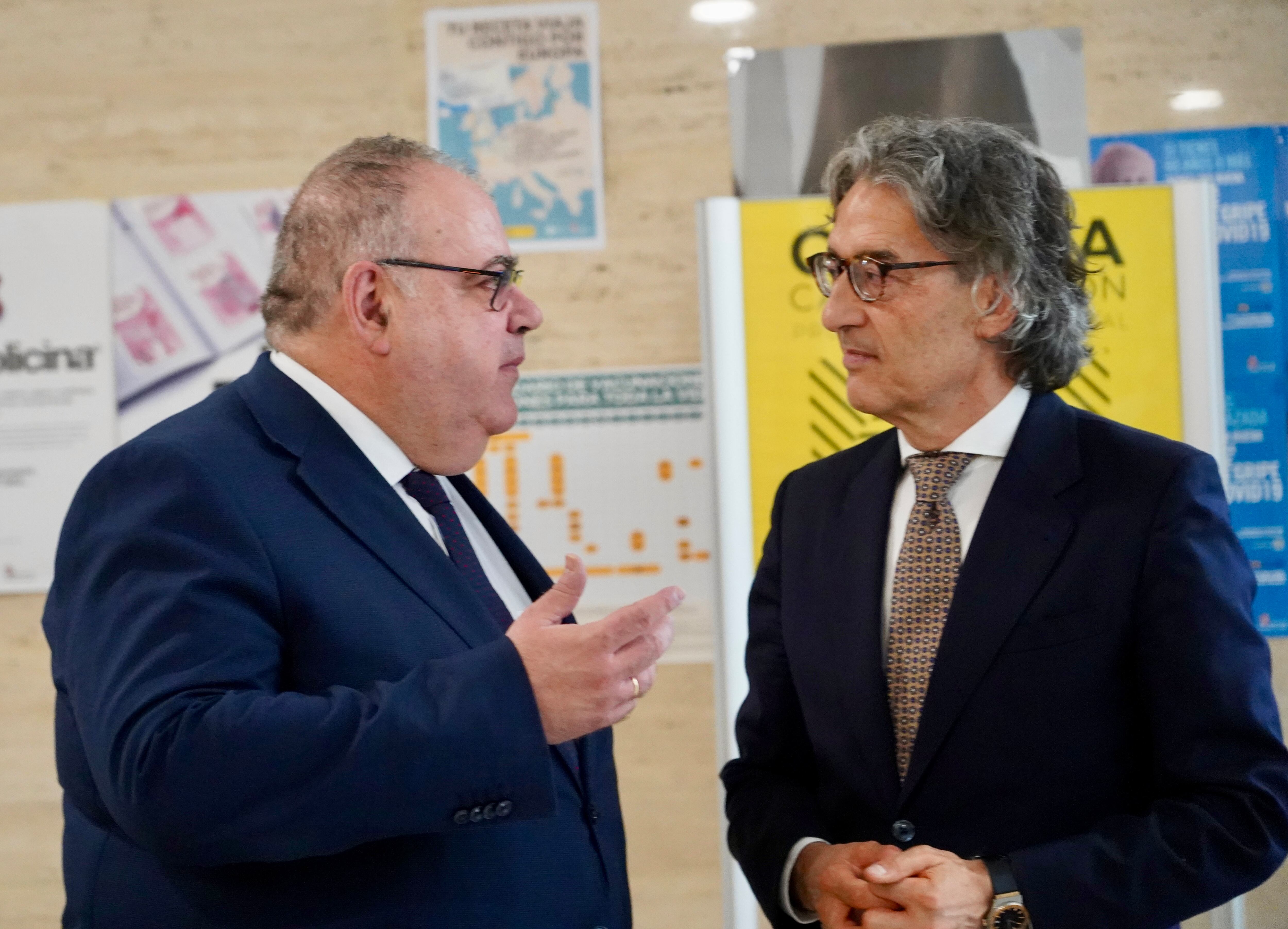 El consejero de Sanidad, Alejandro Vázquez, inaugura una jornada de prevención y respuesta ante agresiones a profesionales sanitarios, organizada junto a la Fiscalía Superior de Castilla y León