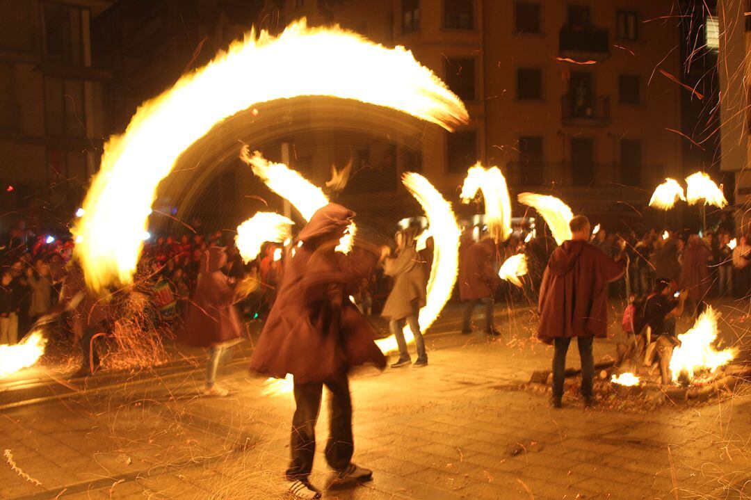 Cremada de falles a Andorra la Vella.