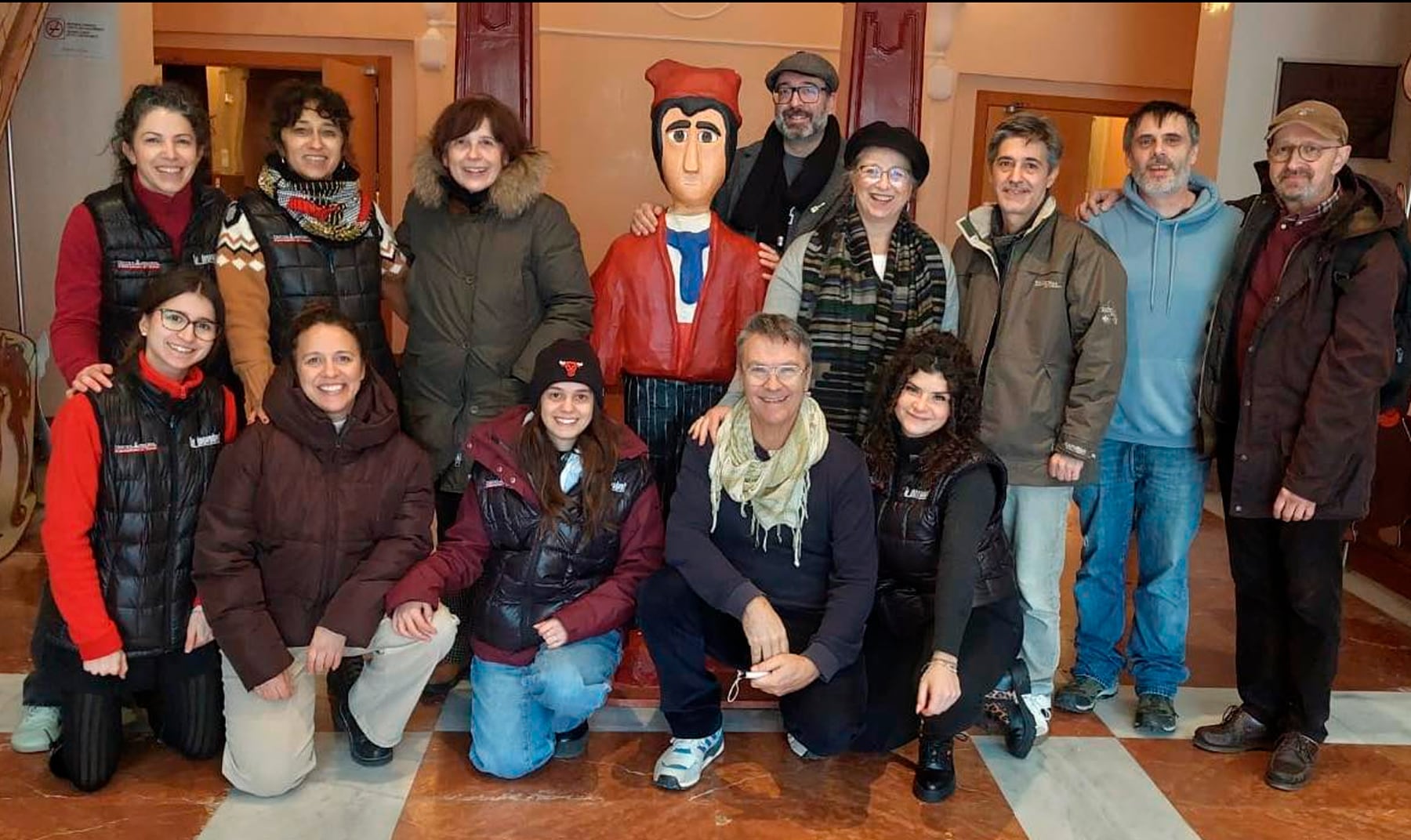 L'equip de La Dependent, en el tram final de les representacions d'aquest any