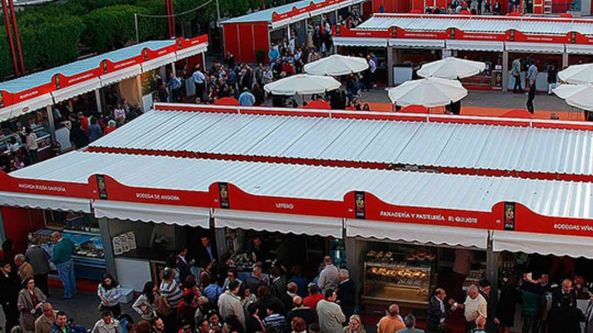 Gastronomía y artesanía forman la XIII Feria de los Sabores de Alcázar