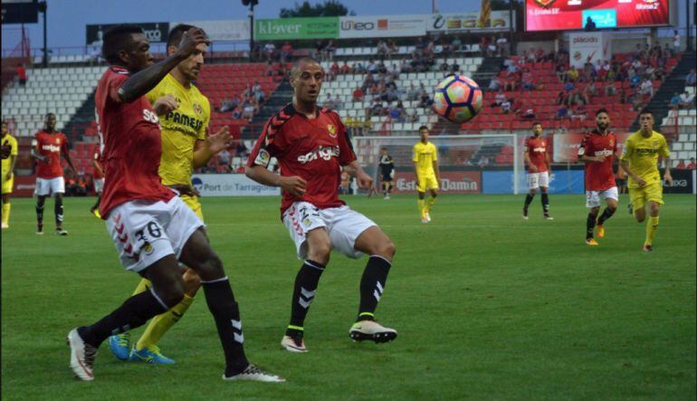 Les noves incorporacions del Nàstic van poder debutar davant del públic tarragoní.