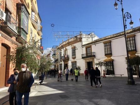 Plazoleta Meneses con luces de Navidad