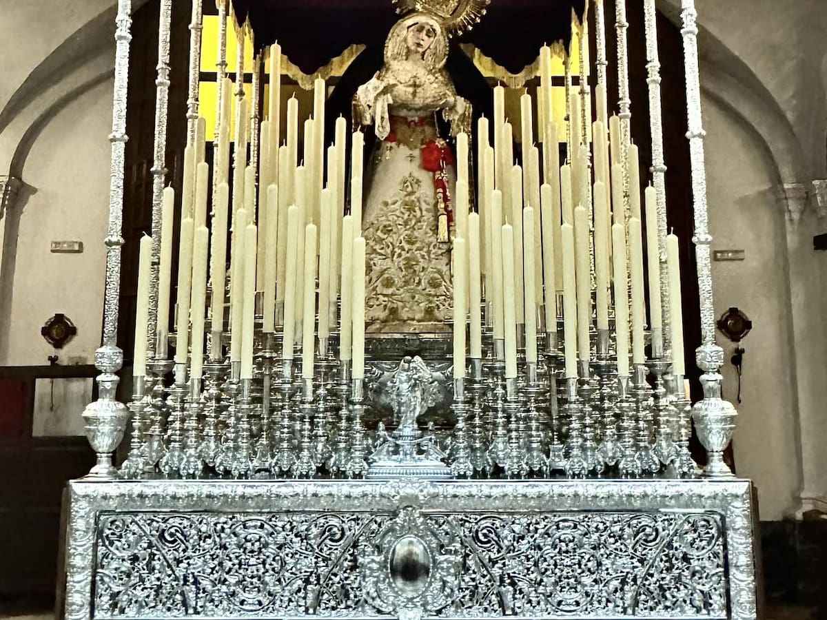 El paso de palio de la Reina de Todos los Santos de la Hermandad de la Cena la gran novedad en la Semana Mayor 2026 de Cádiz